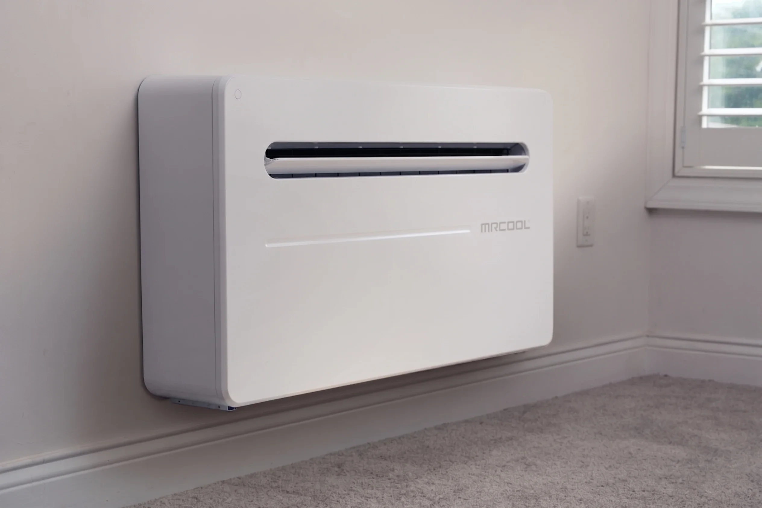MRCOOL 10K BTU Monoblock MTHP Compact HVAC System, MDM10115D - Image 9